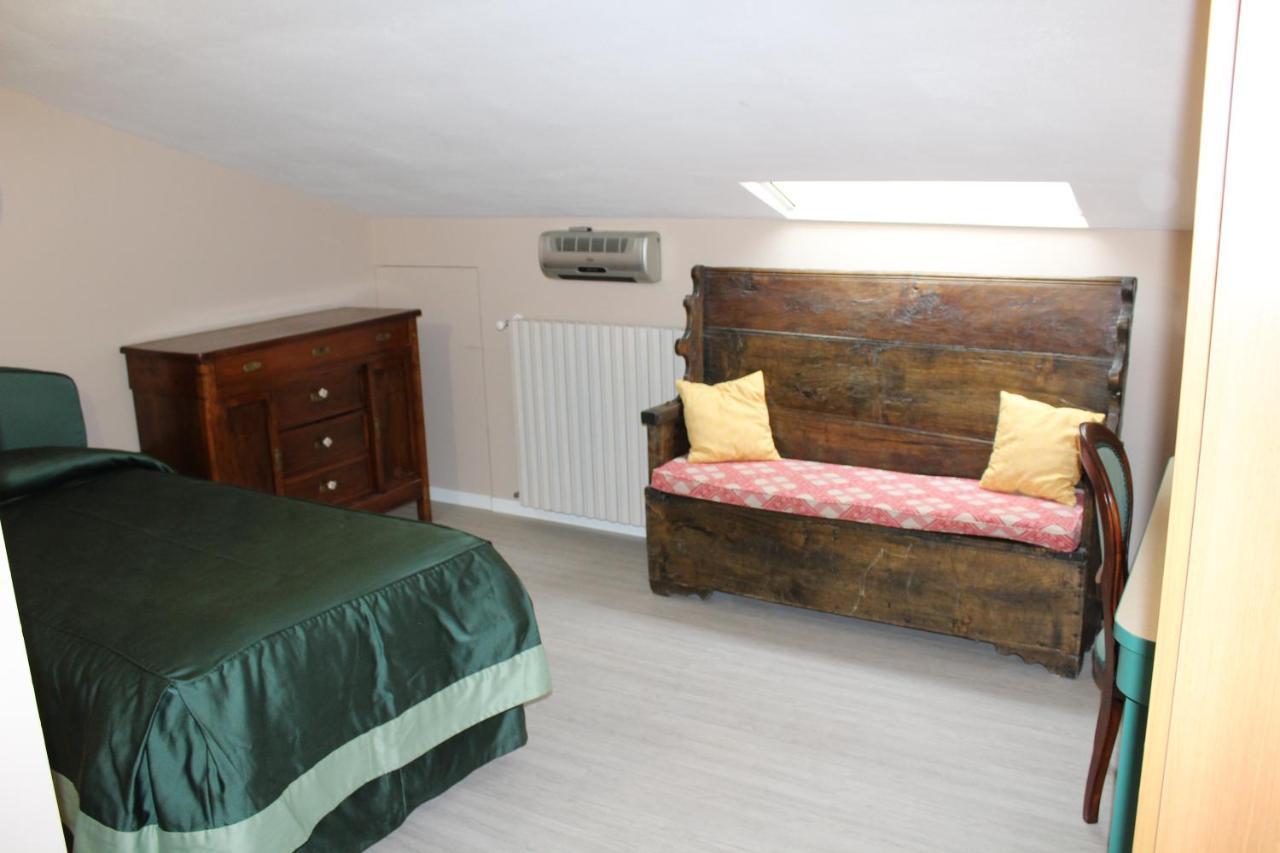 B&B Temenos Parma Bagian luar foto