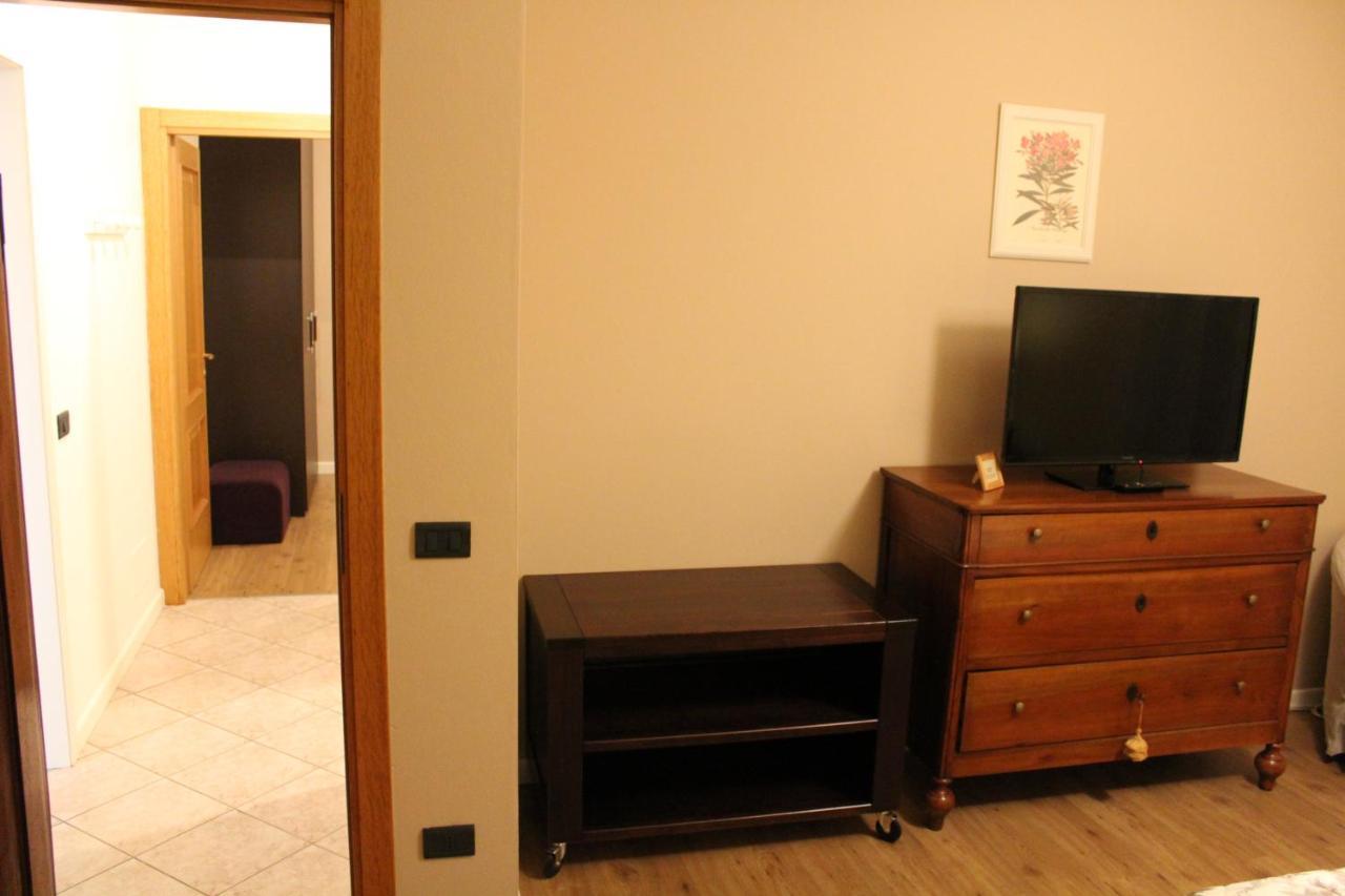 B&B Temenos Parma Bagian luar foto