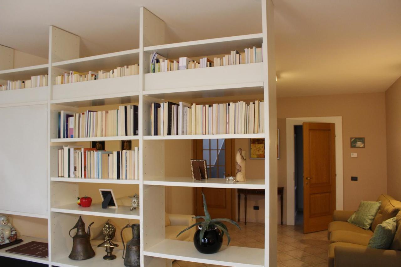 B&B Temenos Parma Bagian luar foto